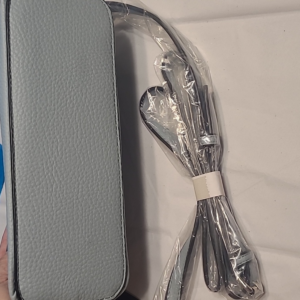 NWT London Fog Women's Ellie Dome Crossbody Bag Color Denim Blue - Picture 10 of 10